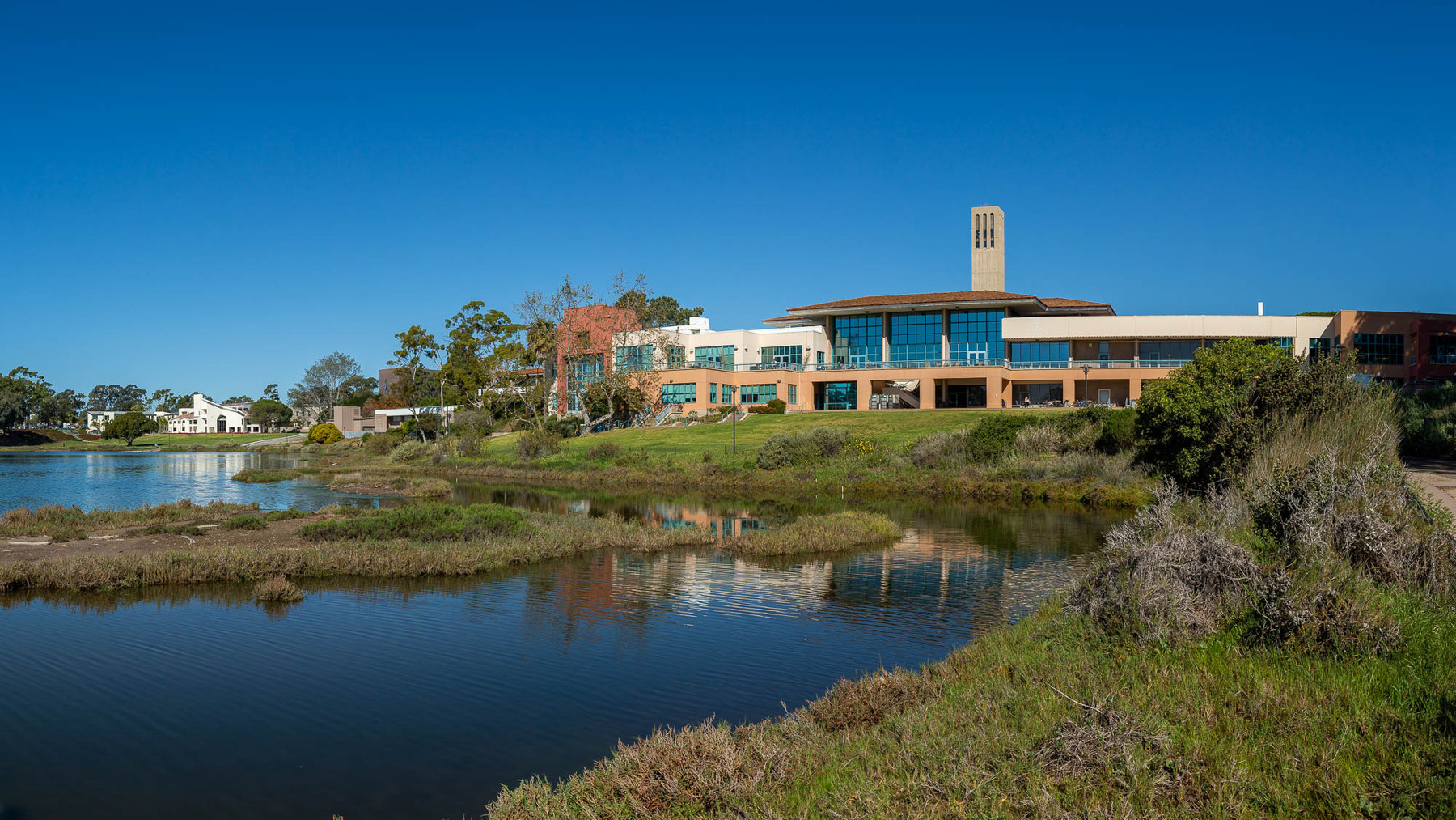 University Center (UCen) Photo